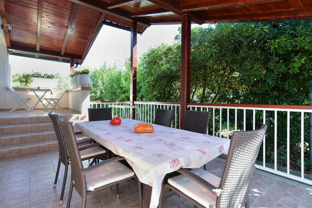 Villa House Vlade 1219 à Premantura Extérieur photo