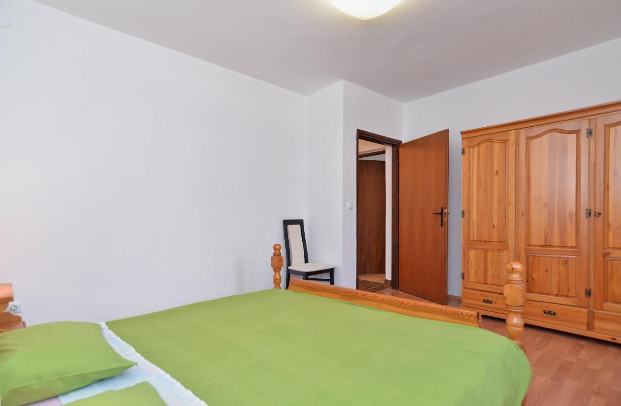 Villa House Vlade 1219 à Premantura Extérieur photo
